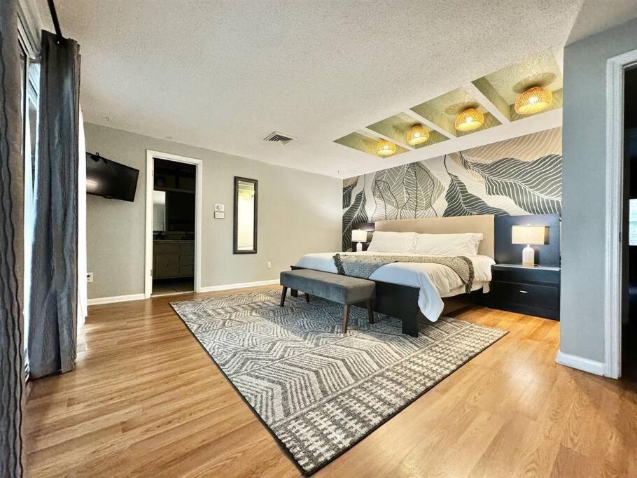 4 Rooms, Lake, Pool, Hot Tub, Putt-putt Casa de férias Orlando